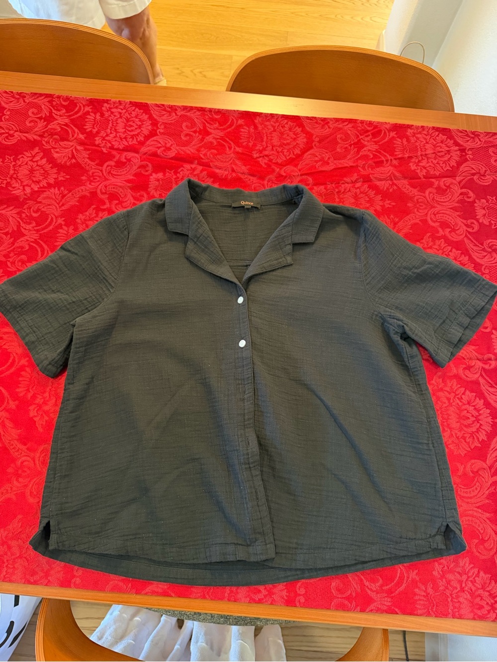 Casual Button-Front Women's Top in Dark Gray - Quince